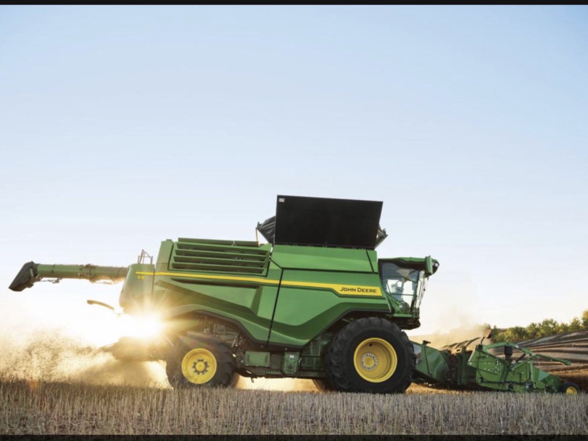 WalterRuby6's tweet photo. With the Government wanting everyone to go “Green” how long till all Farmers are required to run only John Deere equipment? Asking for a friend! https://t.co/wp0g8LYjGN