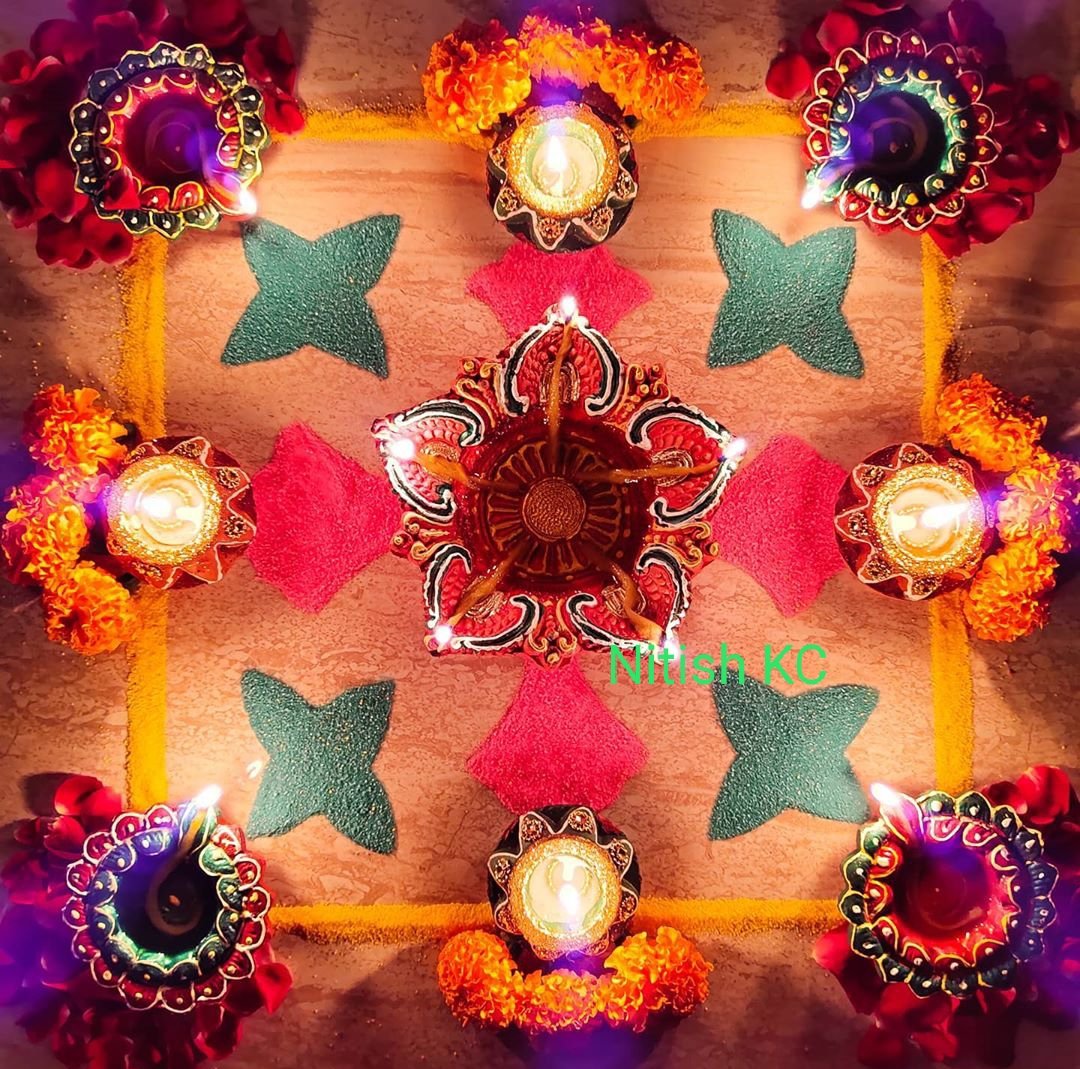 Nitish_nix's tweet photo. @KajariaPLY Here's my decoration ๐บโค๏ธ
#TyohaarWaalaGhar @KajariaPLY
#GetFestiveReady
Join
@mysterioussu
@Raghavendra0703
@yashgandhi66
@diva_tulipss ย
@RubyAga9339ย
@SingerUsha09ย
@Chhbi777
@prashantDocean
@PritiNivoriya
@sengodan4
@JayshreeMalhot6 https://t.co/GJKdMpmzLG