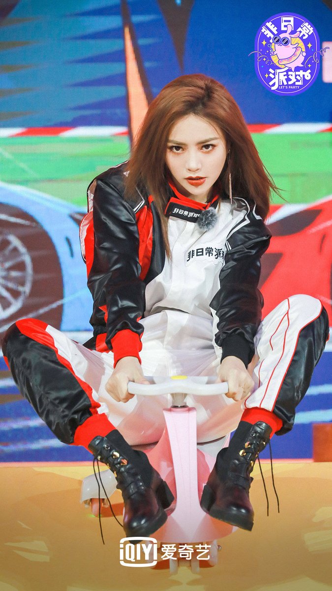 𝐛𝐫𝐢𝐞 tweet media