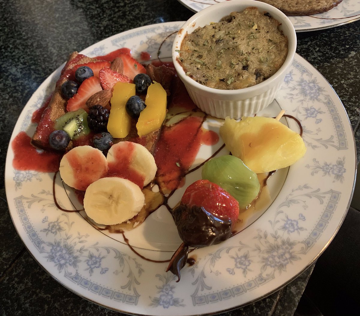 peacenplentyinn's tweet photo. Vegan breakfast, especially prepared for our guest! ❤️ what we do! Peace &amp; Plenty Inn historic St Augustine Florida! #bnb #bedandbreakfast #realbnb #floridstaycations #innstaugustine #breakfast #vegan #yum https://t.co/FTqqlGMsum
