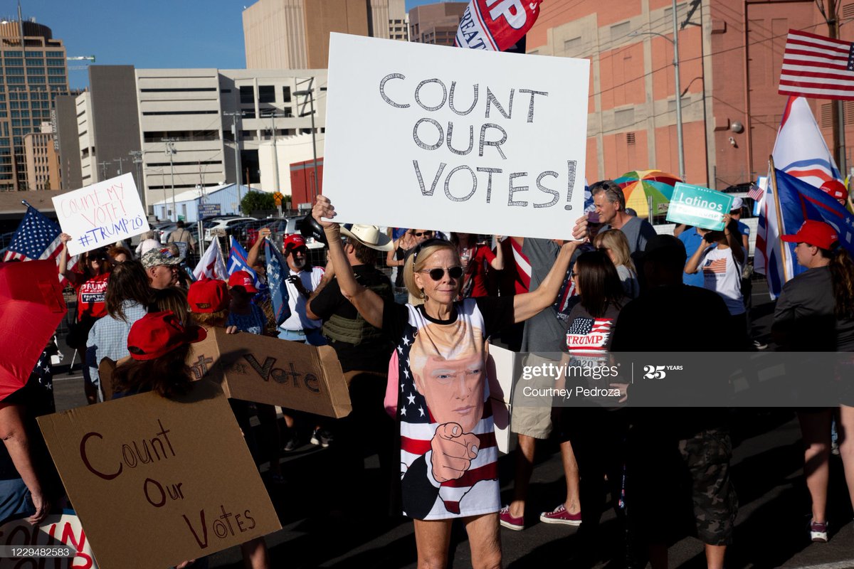 Supporters of President #DonaldTrump protest outside the Maricopa County Elections Department office in Phoenix, #Arizona as ballots continue to be counted. 📸: <a href="/courtneypedro/">Courtney Pedroza</a> #Election2020 #Vote2020