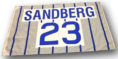 CubsAuthentics's tweet photo. This flag flies from the foul pole every season to recognize a legend. Ryne Sandberg hit 282 home runs during his @Cubs Hall of Fame career.
#FlagsofWrigleyFieldAuction #WrigleyFieldCollection #CubsCharities https://t.co/ZHZQq9lw5r