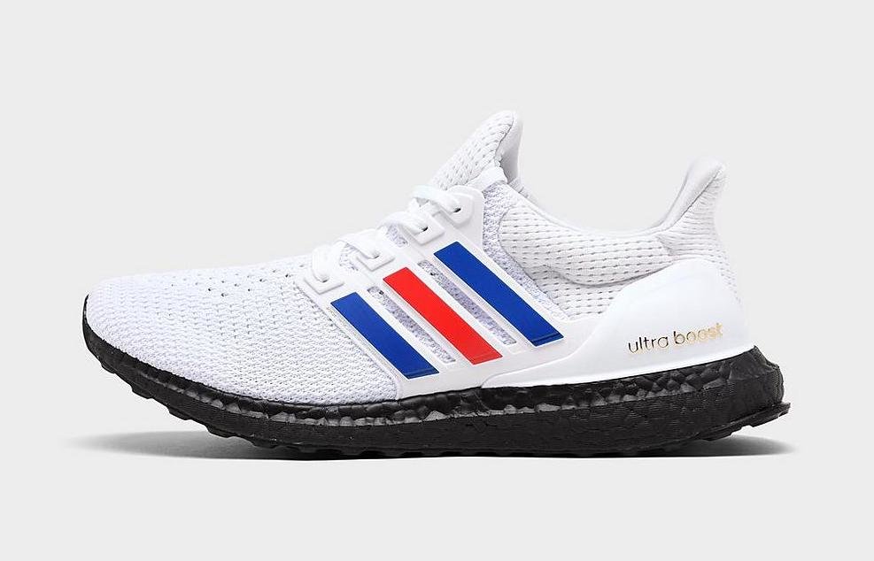 KicksUnderCost's tweet photo. The adidas UltraBOOST DNA "USA" Is On Sale For $110! 

Use code FOODBABY at checkout-> https://t.co/DfwLa4UszA https://t.co/JLSBddBcoC