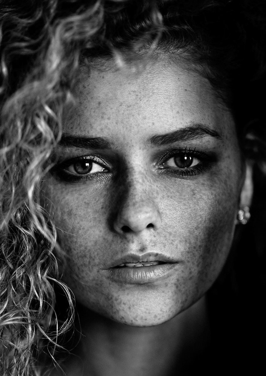 metthey's tweet photo. EXERCISE IN STYLE with Julia Yaroshenko #portraitphotography #fashionphotography #glamour #lifestyle #storytelling #storyinyoureyesltd #blackandwhitephotography #juliayaroshenko #jackmetthey https://t.co/bhHTgVeozV