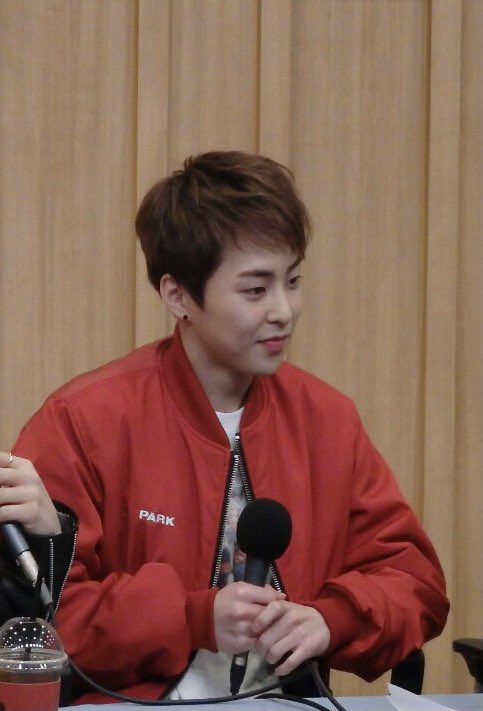99xiuxiu's tweet photo. 161106 https://t.co/zfF5FUGord