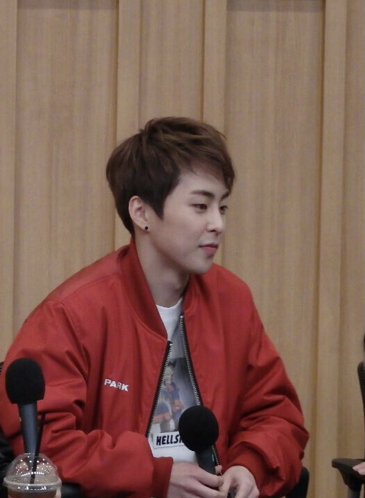 99xiuxiu's tweet photo. 161106 https://t.co/zfF5FUGord
