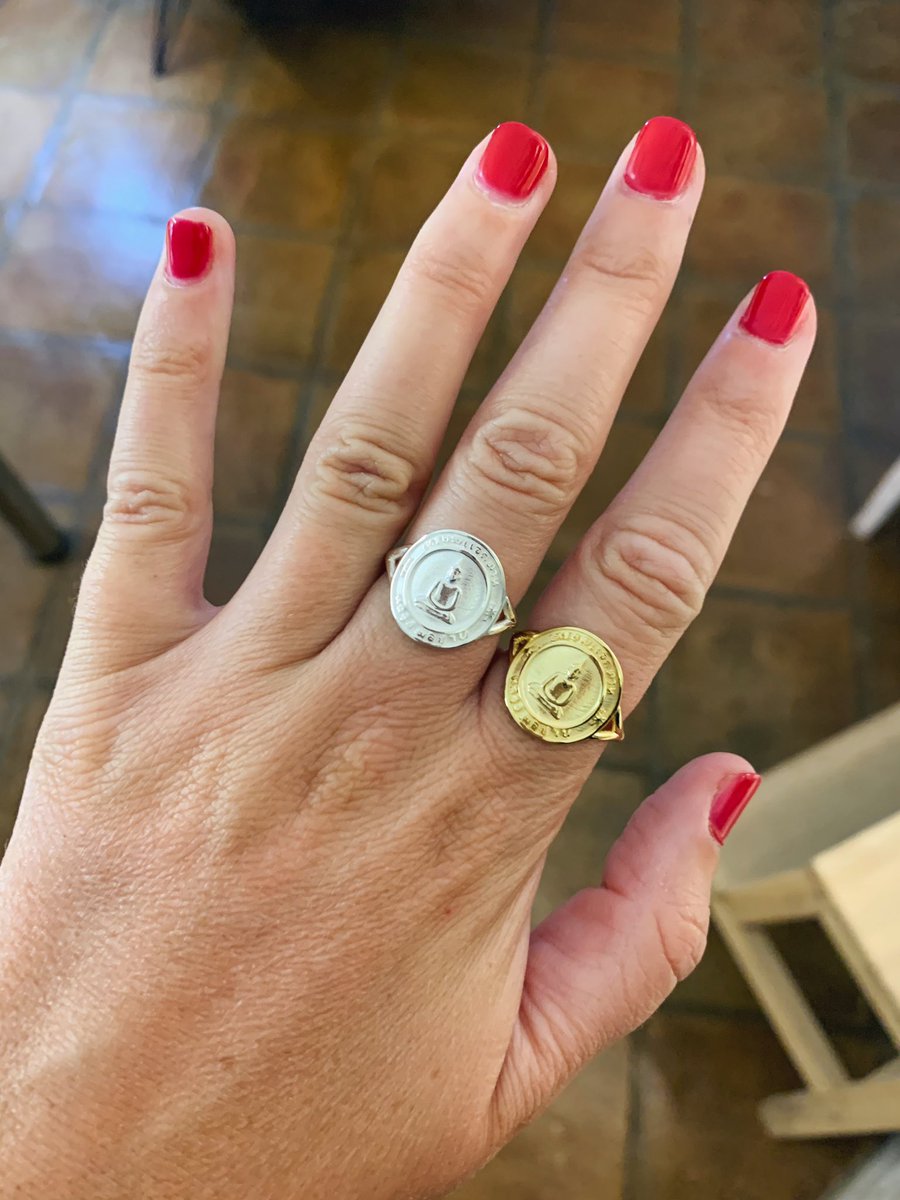natandbelle's tweet photo. Nuevo #Anillo #Buddha ✨¡Adaptable a cualquier dedo!
Nuestra nueva joyas más especial... ¡También para ellos!
👉🏼 https://t.co/CUpBYEHzhi https://t.co/eqYSmWMtkR
