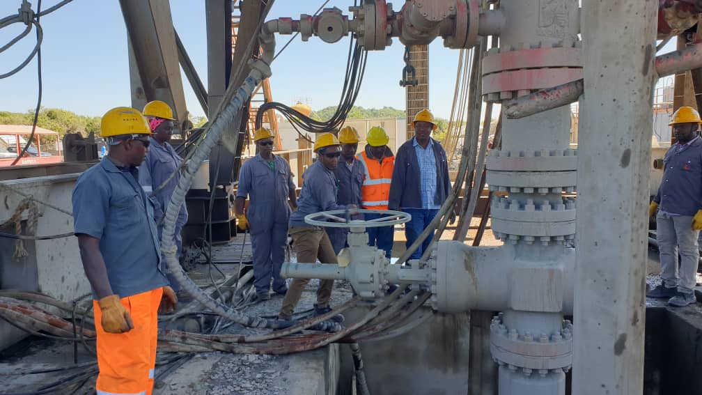 EthiopiaTmgo's tweet image. #milestonecelebration
Yes, teamwork, hardworking &amp;amp; commitment results in success. GA-1 well closing celebration @drilling site in photos. Well-done team, again
#KenGen #RenewableEnergy #cleanenergy #Ethiopia #GeothermalEnergy #Africa #USAID