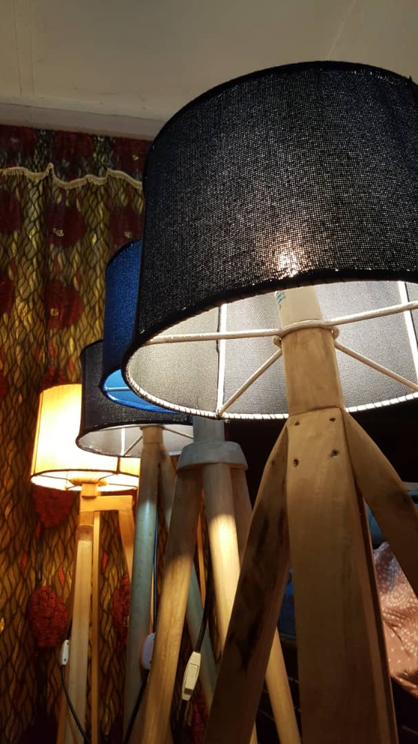 ArtsGalla's tweet photo. Night light https://t.co/M1inIwp7zj