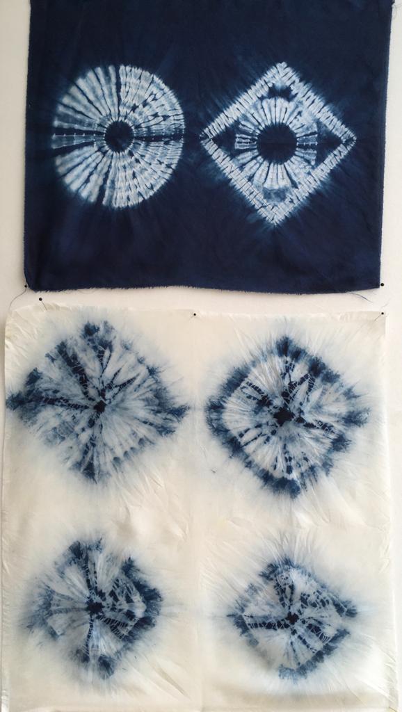 ArtCarousel's tweet photo. More of Julieta's super indigo shibori experiments.
#dyeeffects #shibori #indigo #procion #colour #pattern https://t.co/t0WSW88WoV