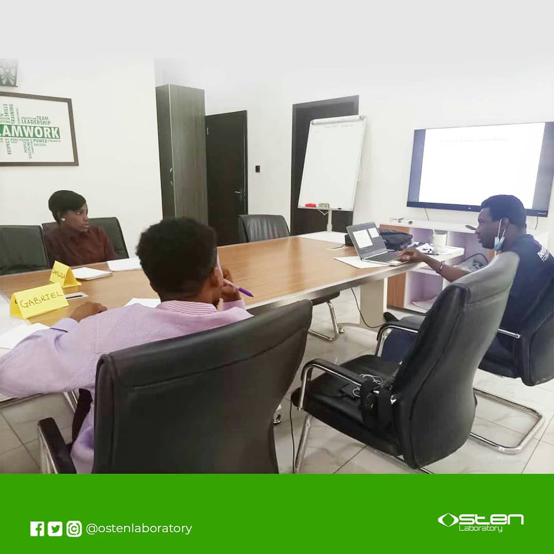 OstenLaboratory's tweet photo. #ostenlaboratory
#onboardingprocess
Thorough drilling of the 2020 Osten Laboratory Interns.
World class experts impacting knowledge seemlessly.
Class was handled by Mr Babajide
#onboardingprocess #interns #ostenlaboratory #intern2020 #oilandgas #analytics #soilservices https://t.co/iSnimxQD6p