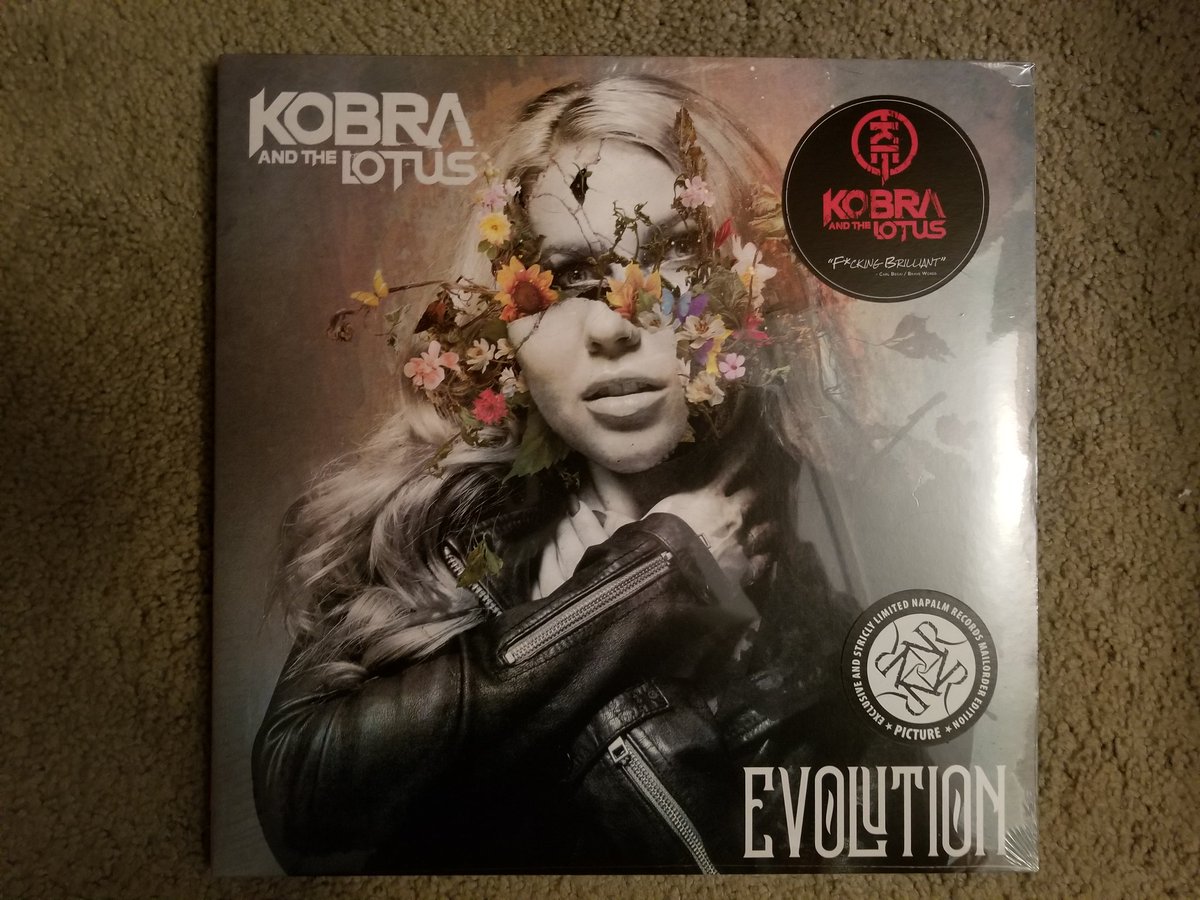 KOBRA AND THE LOTUS - Black Velvet 