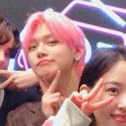 yeonjun as nicki minaj 
 ★ ☆ a thread ★ ☆

#YEONJUN #NickiMinaj <a href="/TXT_members/">TOMORROW X TOGETHER</a>