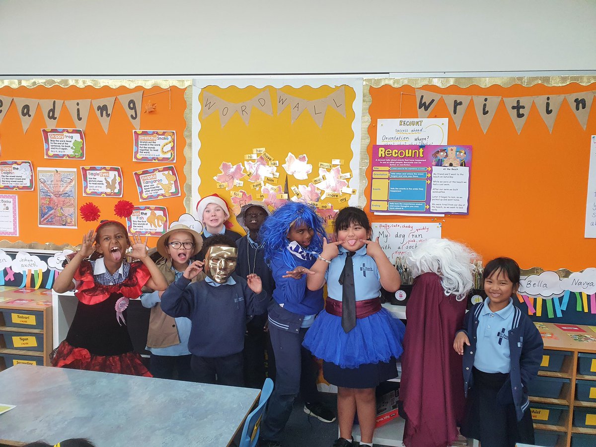 HowdenMaegan's tweet photo. Having a wonderful Golden Time as a reward for outstanding behaviour. Keep it up 1/2H 💫💫💫 @stpeterssws https://t.co/F0e8NnwL4P