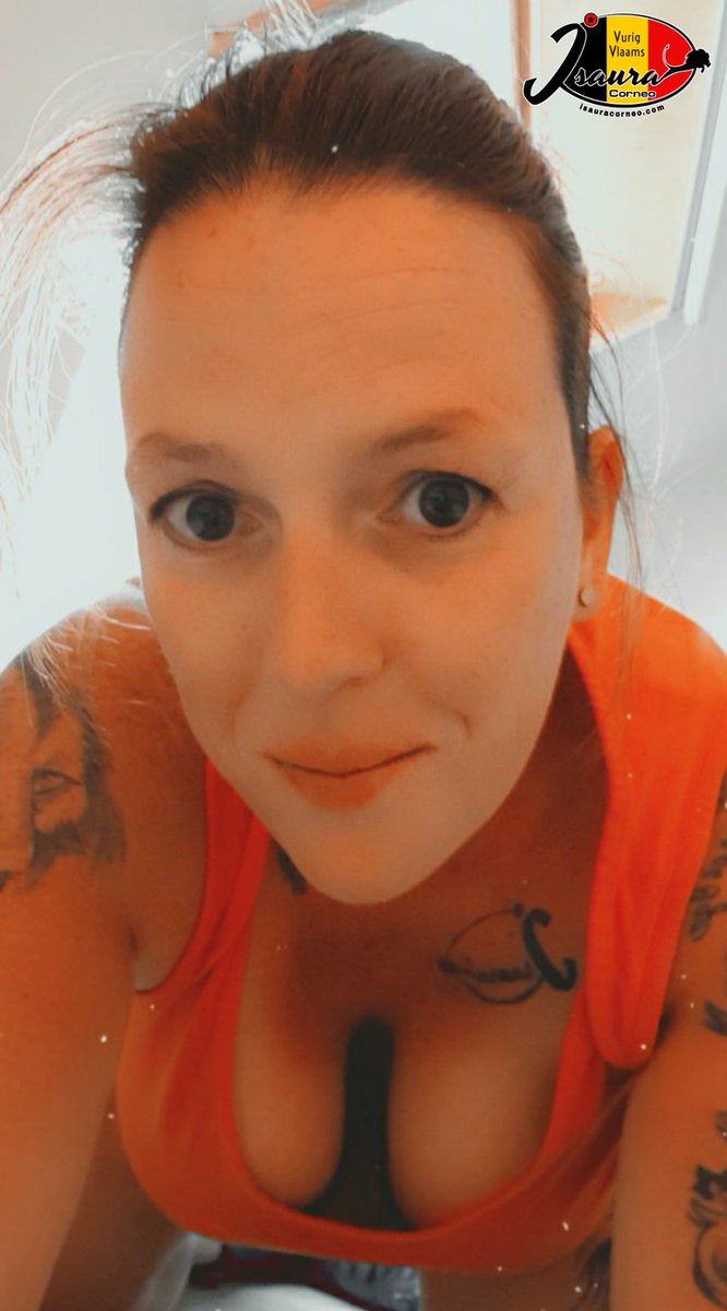 Richard_Bes's tweet photo. Goedemorgen @isaura_corneo🇧🇪
een hopelijk redelijk fijne #FriskyFriday schoonheid.
#FOLLOW #MustFollowIsaura_Corneo #TGIF #Boobilicious #NaturalBigTits #Tattooed #BeautifulBody #BBW #Stockings #Lingerie #StunningAss #Staysafe #StaySexy https://t.co/fsvDaelsoX
