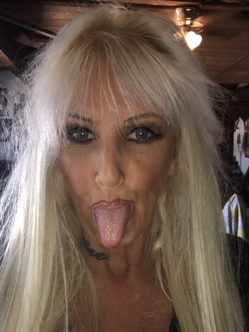 haveing fun https://t.co/a2lMsPv5k6