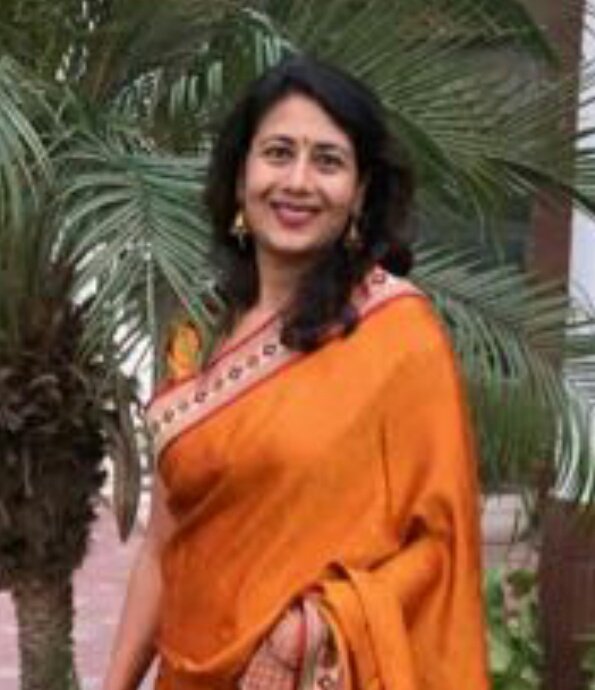 mantusharma31's tweet photo. @shwetaagg73 Happy Birthday Shweta ji 🎂 May your life be filled with significant moments of love and happiness with the people that are closest to your heart. @Booksenbeyond1 @aprakuchhal https://t.co/TWCZo4jssK