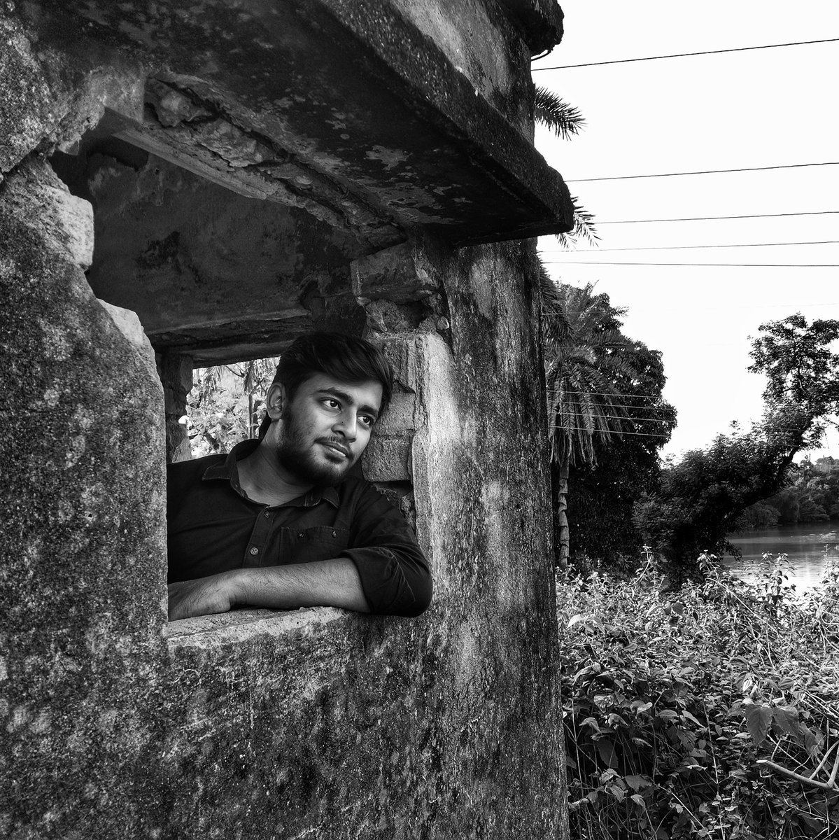 RupaiMir's tweet photo. #SRKians 
#SRK 
#DarkMatter https://t.co/juH5XSkT5d