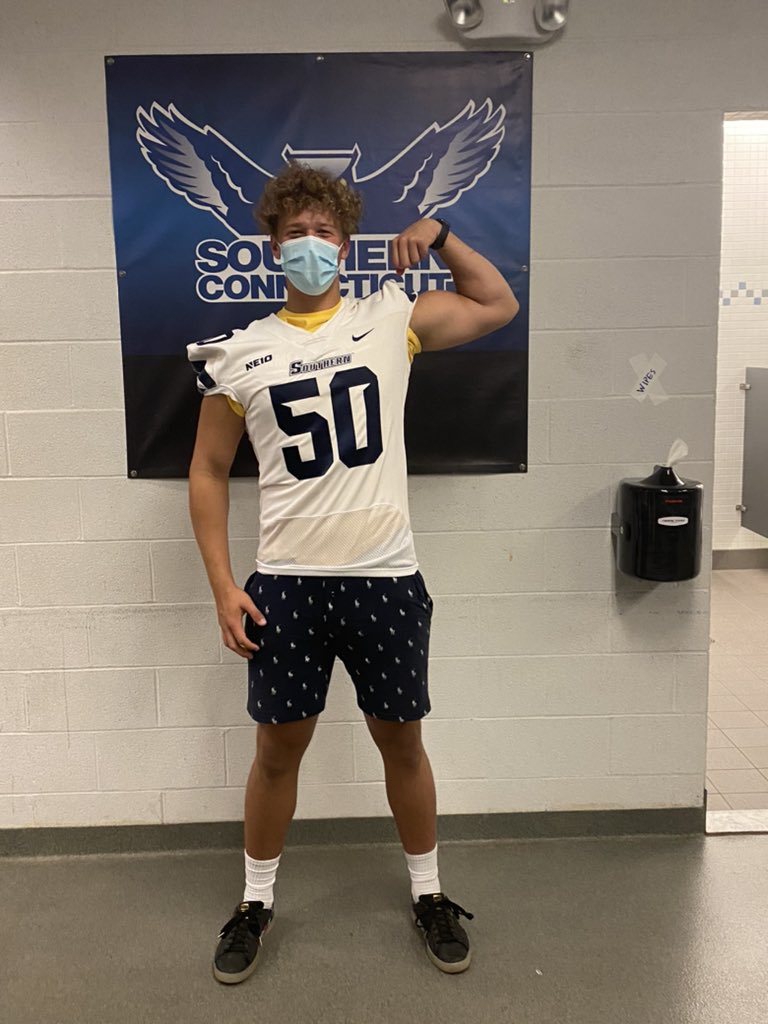 JamesShatas's tweet photo. Had a great day visiting Southern Connecticut. Thank you to coach @CoachWeiss24 and coach @CoachEggerling for showing me around campus today https://t.co/4QUn5Qug4O