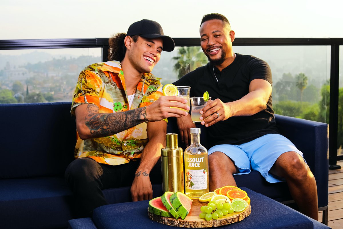 EnjoyJaredBrady's tweet photo. #ad Catching up and creating memories with my pops, this is what summer looks like! Good Sun, Good conversation, and Absolute Juice Strawberry in my cup! that my friends are what I call a good time. #AbsolutPartner @AbsolutUS #GetJuicy https://t.co/RIZjW6fnH2 https://t.co/M73DUABV6j