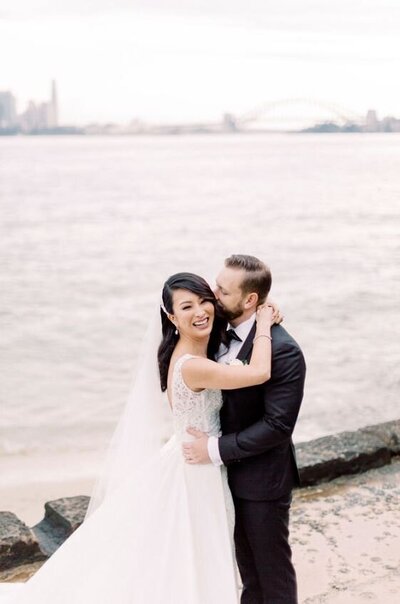 momentsphotoau's tweet photo. Kissing photos can start to get repetitive, have your groom, give the bride a kiss on the cheek and tell her to make her laugh, it’s always cute.
#Sydney #Wedding #Bride #WeddingTheme #Weddingpose #WeddingDress #LightandAiry #Groom #kiss
https://t.co/wEmCfuVDwx https://t.co/d4ZksKzvPY