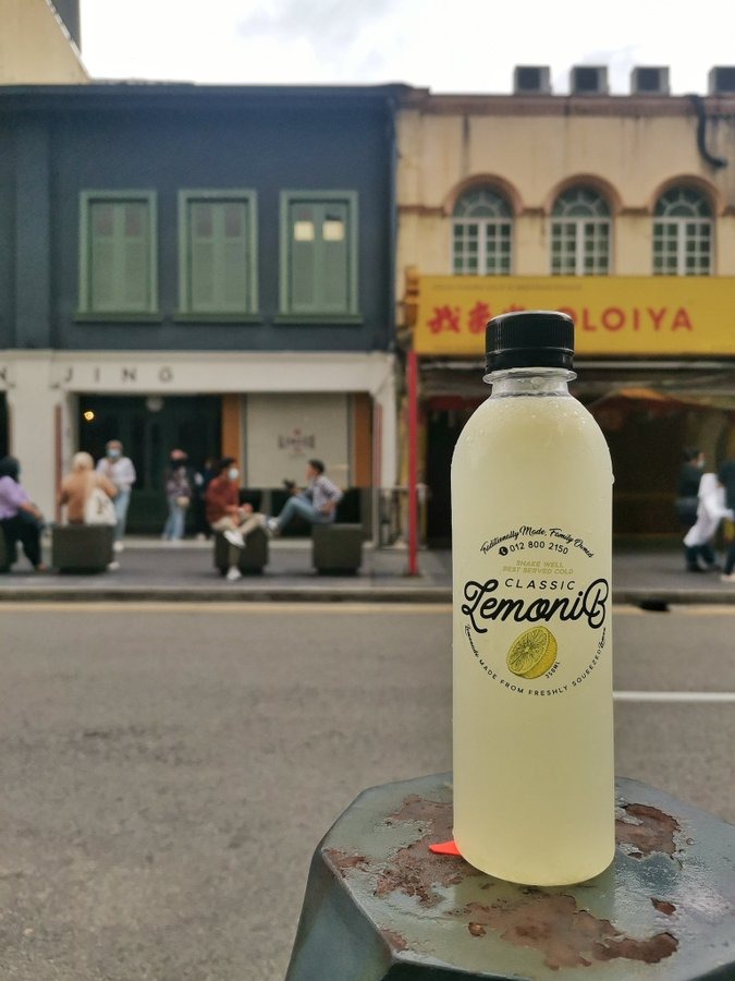neroispojie's tweet photo. @hanifjamals Hi anep

#Lemonib - Homemade fresh lemonade by Ib

🍋Lemon Rich in Vitamin C
🍋Lemon All natural, zero preservative
🍋Lemon Fresh, healthy, and delicious!

Have you try it? Place your order here
📲 https://t.co/vJ8QtuNHy3

Thank you! https://t.co/44zlRNm7Vq