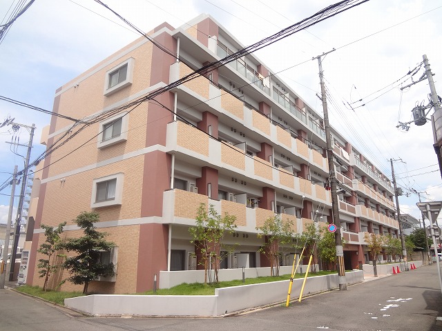 深草西浦町