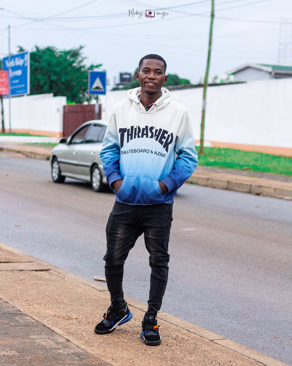 brokojo's tweet photo. As I get balloons 🎈 de3 I for utilize am. Happy Birthday to me 😌 💪🏻. 
6/11 https://t.co/XoCOqr101q