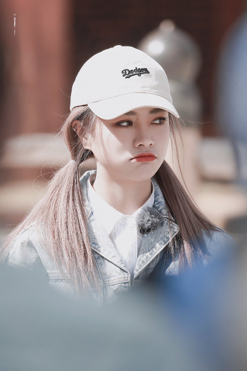 𝐭𝐢𝐧𝐚☁️ᴵᴬ tweet media