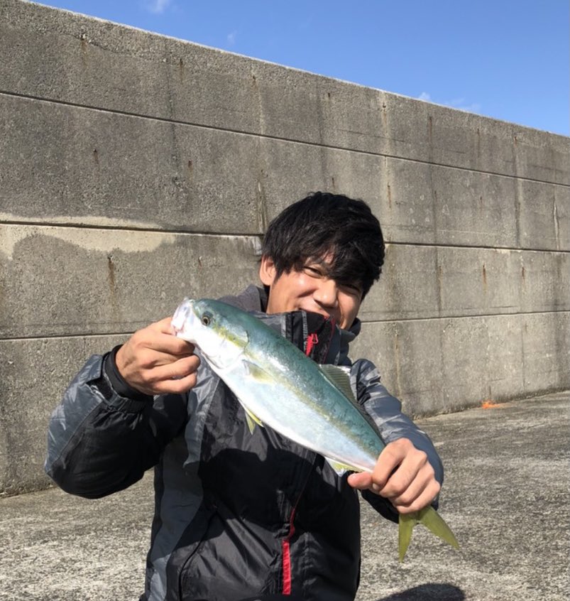 osamusfactory's tweet photo. 大阪は池下様
J30Sでと釣果画像送ってくれてます
#オサムズファクトリー 
#J30 https://t.co/2KP27XiFfb