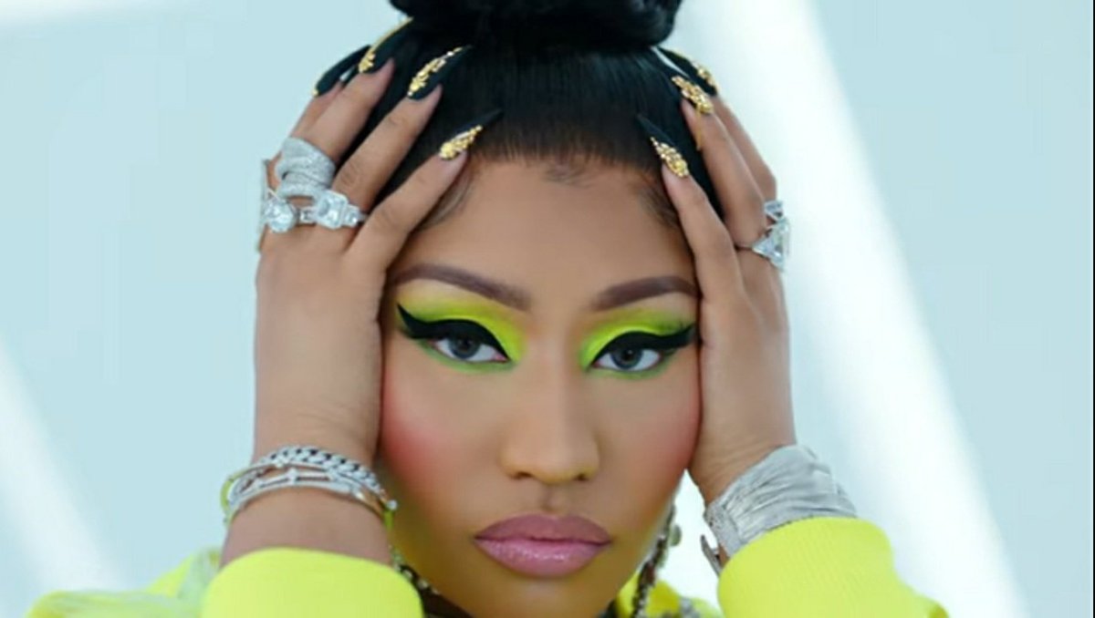 ArtCoskun's tweet photo. WHAT THAT SPEED BOUT IS OUT NOW❗. Nicki literally killed it. Is the motherfucking QUEEN❤ PLEASE KEEP STREAMING. Youtube link: https://t.co/hTmebVKWfr
Spotify link: https://t.co/6Q1VhQYjEE
#WhatThatSpeedBout #NickiMinaj @NICKIMINAJ @CashMoney @YoungMoneySite https://t.co/vtFBJJPCrX