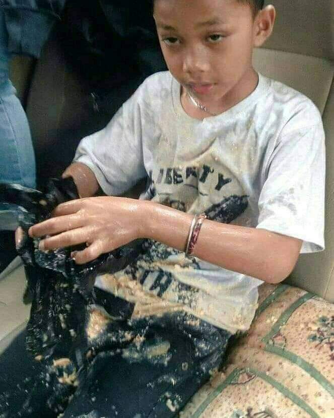 tony__stroke's tweet photo. Avanza + jok belakang + stella jeruk = https://t.co/a0yU13N8Nh