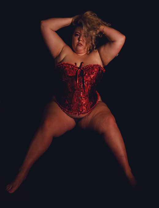 🔥 Feelin&rsquo; Yourself FRIDAY 🔥   🌟 SW THREAD 🌟   ❤️ Reply w/ ur fav pics&amp; links ❤️  🌀Like/RT 4 max exposure🌀  ‼️