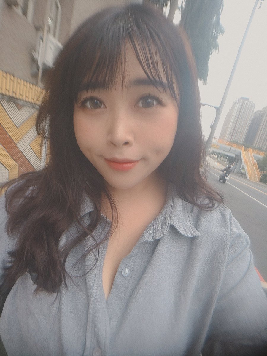 不論什麼時候，都不要忘記微笑愛自己照顧好自己
妳才有更多快樂提供給別人😌 https://t.co/5tVMEMkqpx