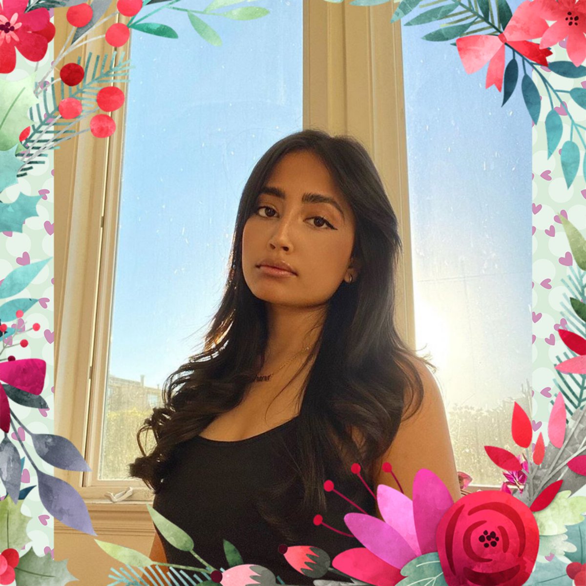 SuleClub's tweet photo. Love @ashanasule ❤️❤️❤️

#ashanasule #ashanafc #sulesena #mandali #youtuber #youtube #fanpage #love #flowers #cute #loveyou #vlog #vlogger https://t.co/HfsFwpWgNr