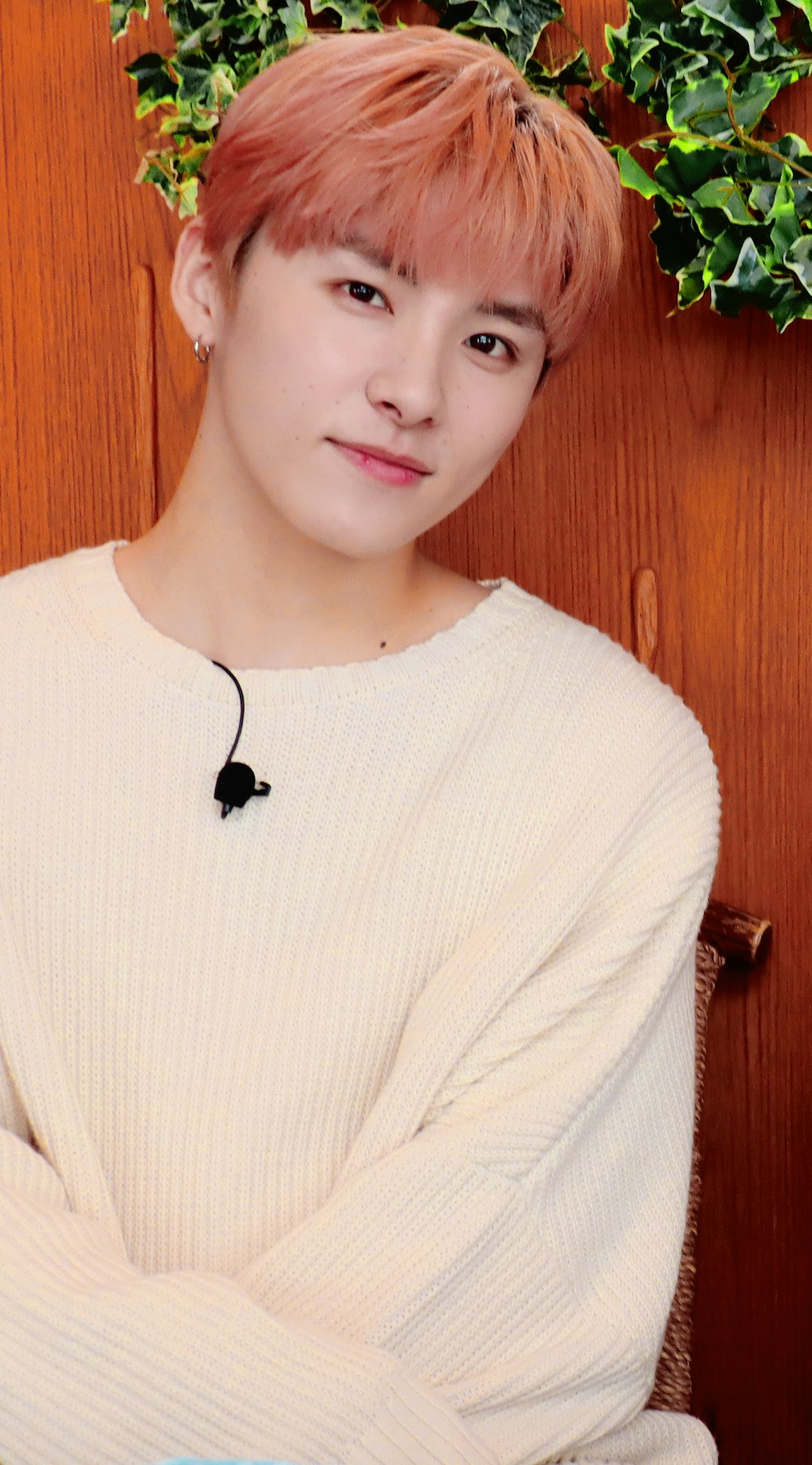 笑みな Can T Help But Making This As My Phone Wallpaper D 川西拓実 Jo1 T Co R9iwgygz1t Twitter