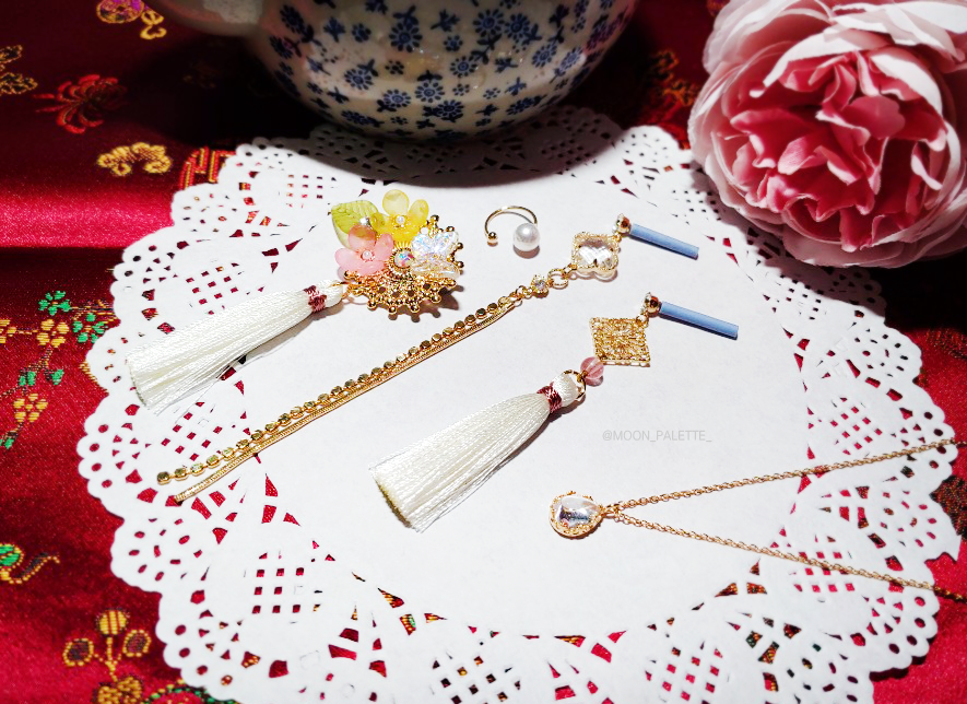 🕯🎗MOON PALETTE🎨🕯 tweet media