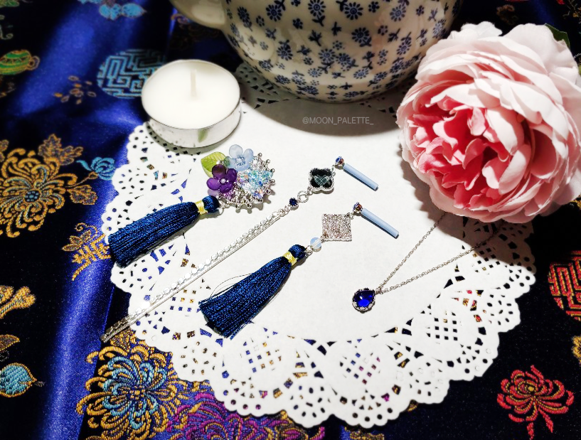 🕯🎗MOON PALETTE🎨🕯 tweet media