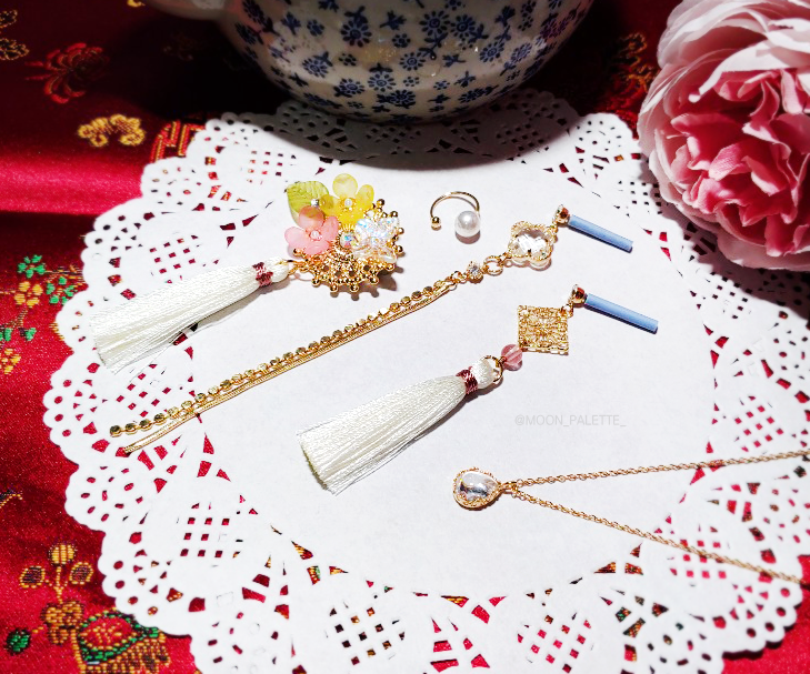 🕯🎗MOON PALETTE🎨🕯 tweet media