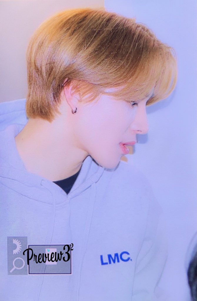 9_0219's tweet photo. #NCT  #NCT127   #JUNGWOO 

 퇴근 https://t.co/ToOyhyWDrw