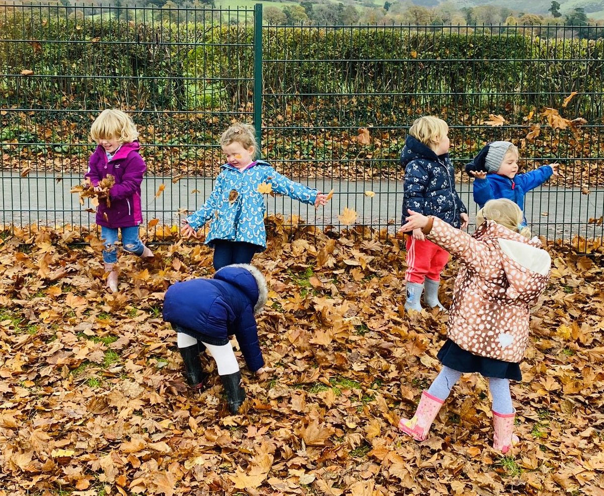 Ysgolllanbedr (@ysgolllanbedr01) on Twitter photo <a href="/YsgolLlanbedr01/">Ysgolllanbedr</a> Nursery class making their own bonfire bangers on the fire pit 🌭🔥🍁🍂 <a href="/SJACValeOfClwyd/">SJAC Vale of Clwyd</a> <a href="/LlanbedrDC/">Llanbedr DC</a> #outdoorlearning #autumn <a href="/YsgolLlanbedr01/">Ysgolllanbedr</a> Nursery class making their own bonfire bangers on the fire pit 🌭🔥🍁🍂 <a href="/SJACValeOfClwyd/">SJAC Vale of Clwyd</a> <a href="/LlanbedrDC/">Llanbedr DC</a> #outdoorlearning #autumn