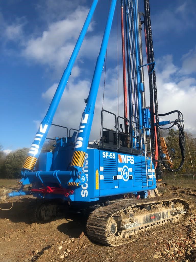 SoilmecSpa's tweet photo. Neil Foundations Systems Ltd working their new Soilmec #SF55 CFA drilling rig in Chichester in the south of England.
#soilmec #CFA #piling #drillingrig https://t.co/4oAE6KE3pz