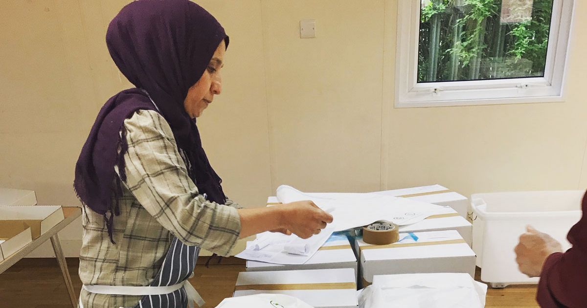 WJRelief's tweet photo. Khadija, a participant on our STEP programme in Coventry, featured in a @DailyMirror article last week. Khadija is a baker at Proof Bakery, and most of her bread goes to Coventry foodbank to support families struggling during the pandemic. Read more: https://t.co/NGi3I02kJC. https://t.co/bsJokWxWq9