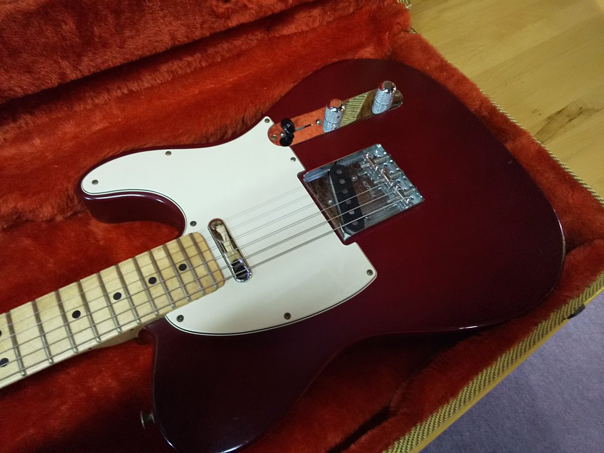 Guitar_Shop_BYG's tweet photo. #本日のギター修理

#Fender  テレキャスター

テレキャスターで多い相談はブリッジのオクターブチューニング。

調整以外でもブリッジ交換、サドル交換もあります。音にも演奏性にも影響するのでご相談ください。 https://t.co/jEu2NGwtmJ