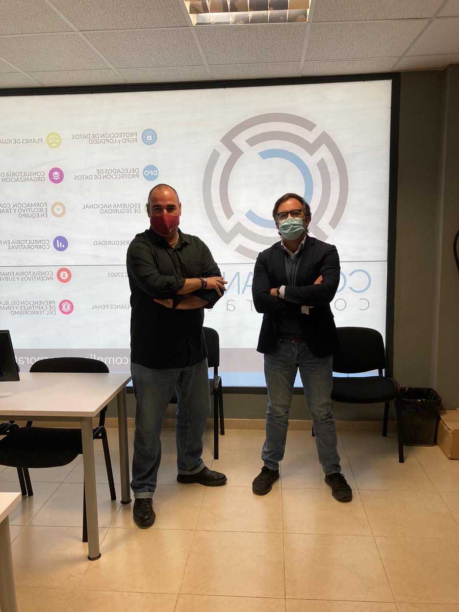 Saga3_Tw's tweet photo. Interesante reunión con Miguel Ángel Montaldo, responsable de Compliance Corporate , donde hablamos de cumplimiento normativo☑️ , registro de horario laboral 📲 y colaboración entre ambas empresas 🤝.
#compliance #timelaboris #SAGa3 https://t.co/DXMette645