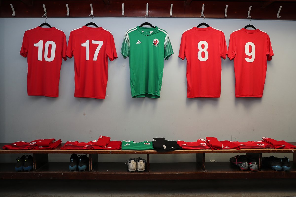 SGerrardAcademy's tweet photo. Our full 2020/21 kit is here!
Want to see the full range? Take a look back at our social posts to see the Home, Away & Keeper kit for the Steven Gerrard Academy🏆
#sgakitlaunch #stevengerrard #football #keeperkit #sga #2020 https://t.co/RunxAc2NH5