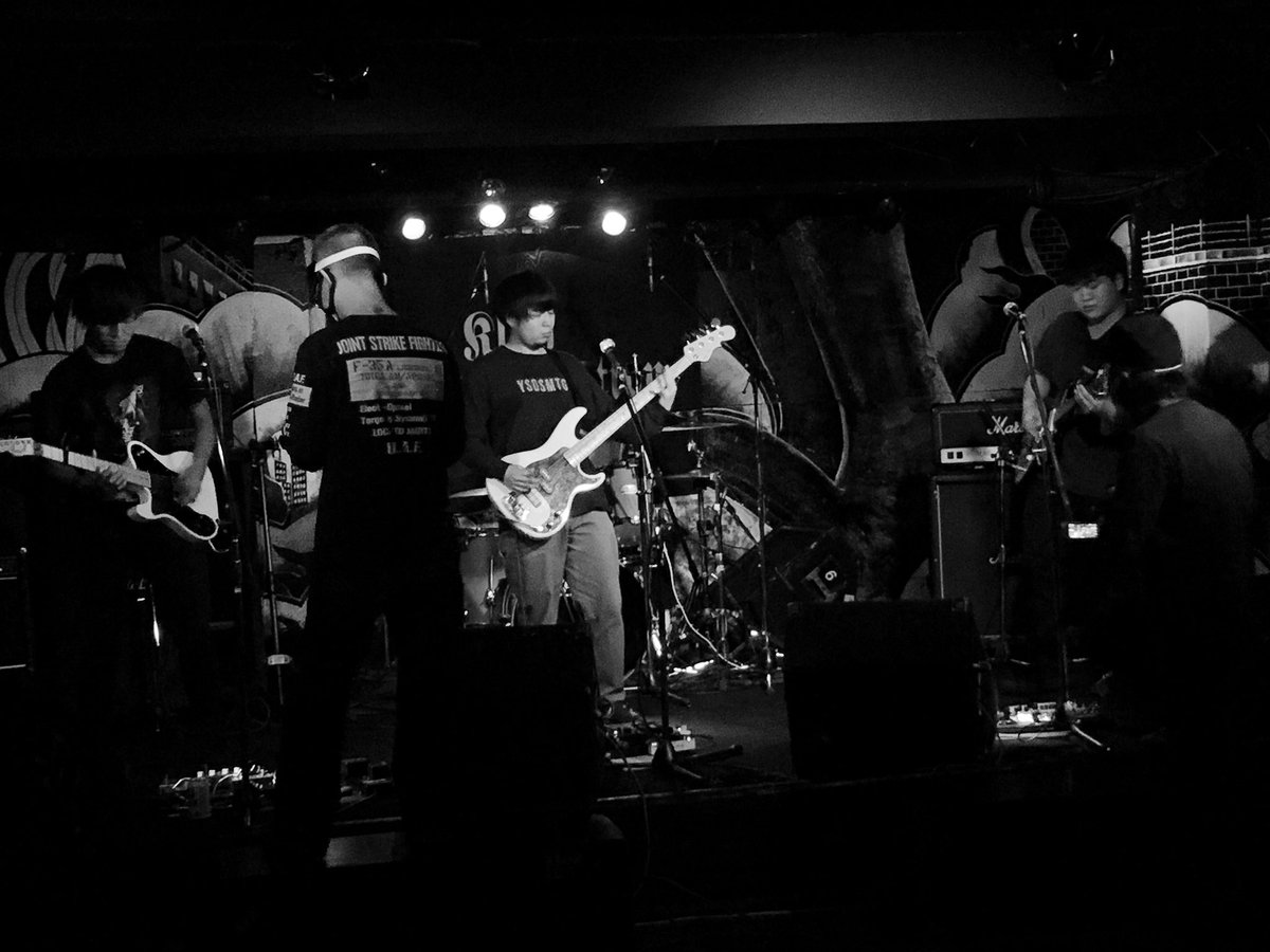 rakm_jp's tweet photo. #Insanity2
#deerafter
#emo
#mathrock https://t.co/gvHydgod0R