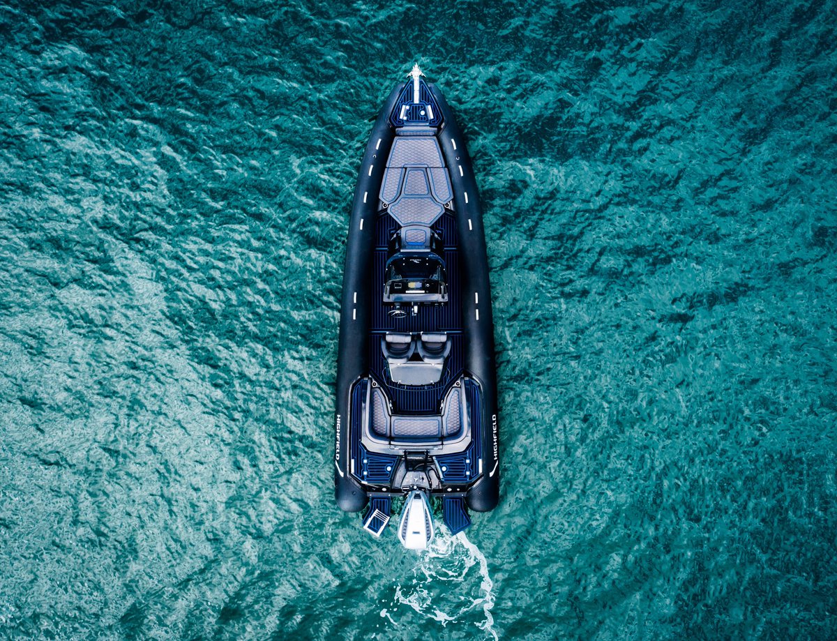Our flagship model...the Sport 800. The perfect combination of interior comfort and offshore performance 👌

#highfieldboats #daretoexplore