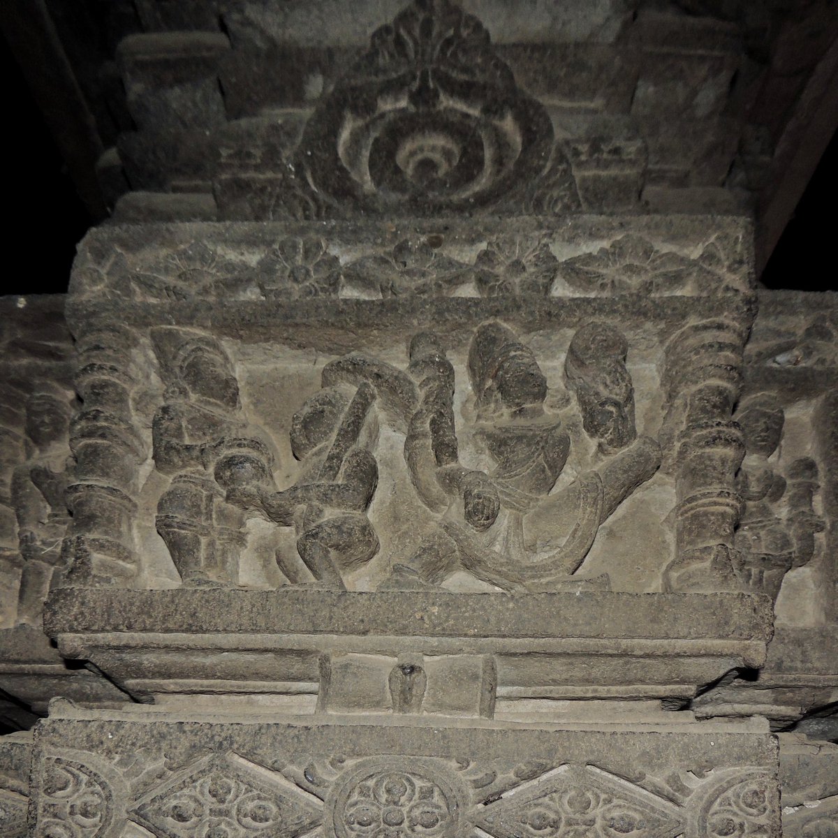 anushankarn's tweet photo. त for त्रिविक्रम / Trivikrama. Pic 9. Gondeshwar temple, Sinnar , near Nashik. Pic 10. Konark Site Museum. #AksharArt (4/4) #ArtByThetter https://t.co/sZmPWrJZ3Z