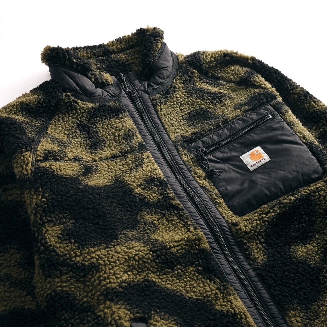 CopperfieldShop's tweet photo. Now you see me, now you don't! The new camouflage Prentis  jacket from @carharttwip  available online now https://t.co/BDTCzOICfZ